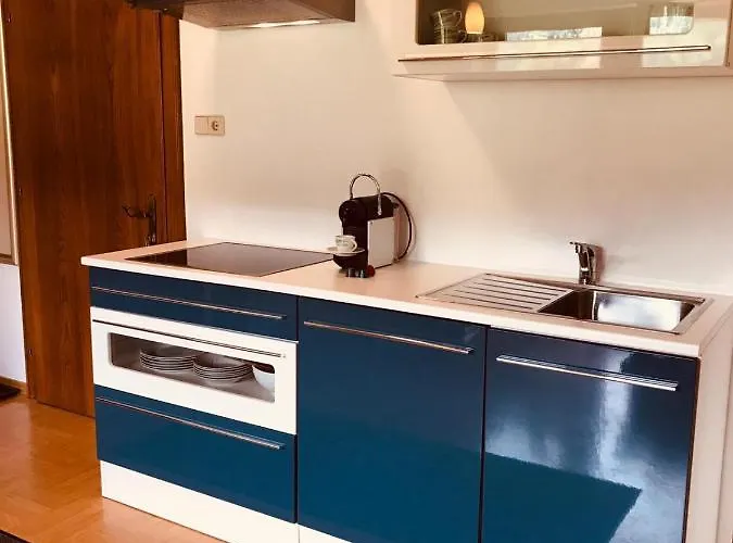 Resi Mit Traumhaftem Seepanorama 아파트 슈타인도르프암오시아쳐시